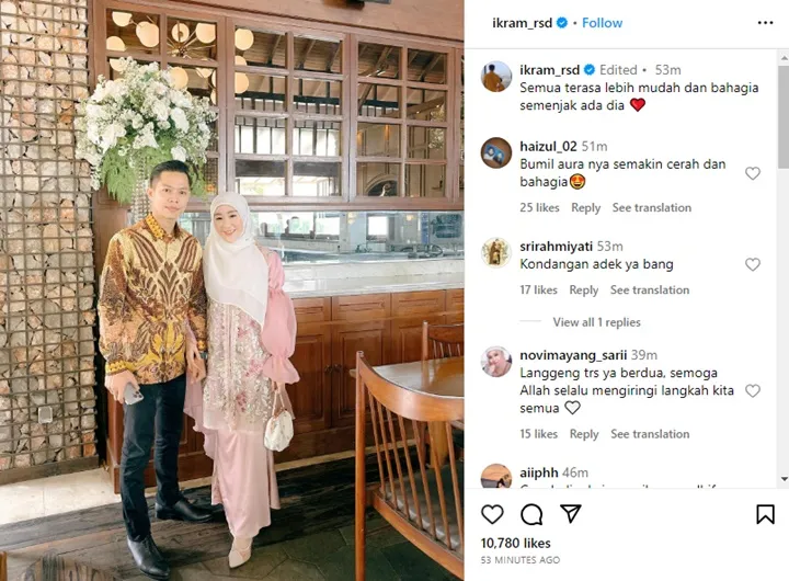 Nadya Mustika Rahayu Pamer Buku Nikah Usai Sah Dinikahi Iqbal Rosadi