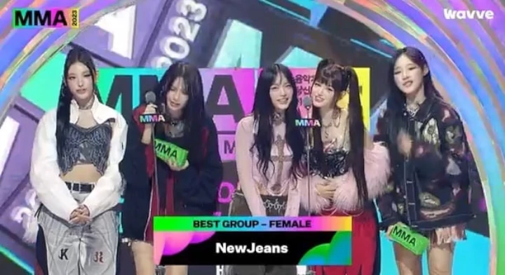 MMA 2023: Hyein NewJeans Nyaris Lupa Ucapkan Terima Kasih ke Sosok Penting MMA 2023: Hyein NewJeans Nyaris Lupa Ucapkan Terima Kasih ke Sosok Penting