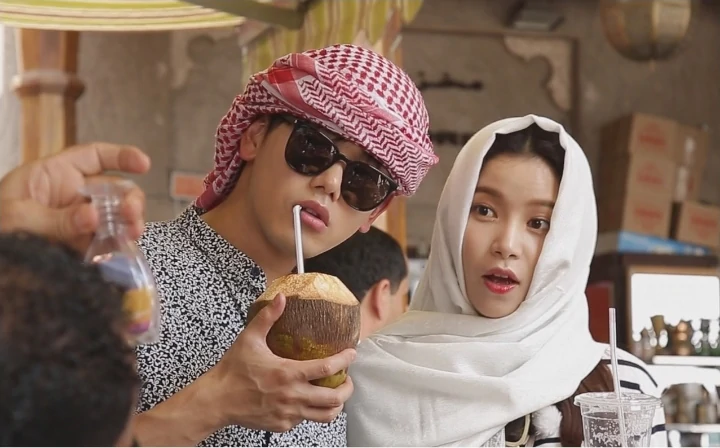 Solar MAMAMOO dan Eric Nam