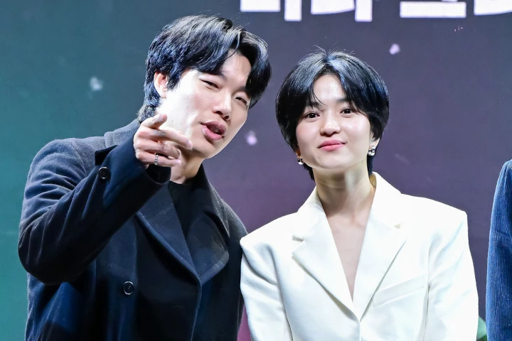Kim Tae Ri Akui Hubungannya dengan Ryu Jun Yeol Bantu Proses Syuting \'Alienoid Part 2\'