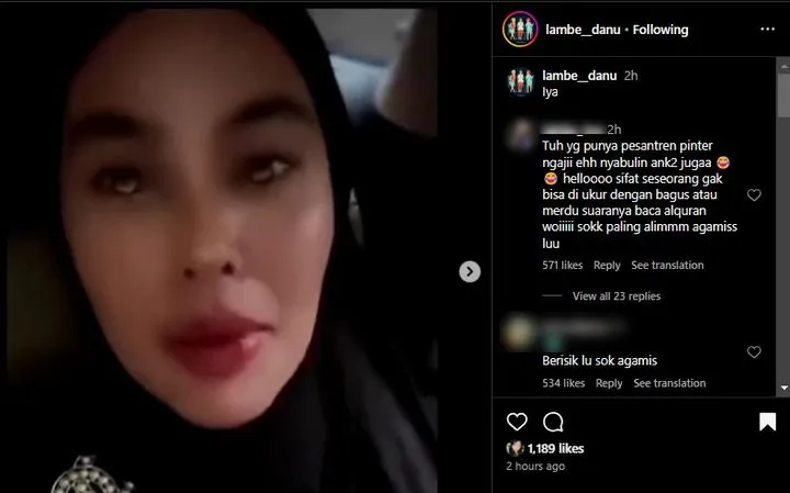 Kartika Putri Sentil Capres jago Ngaji