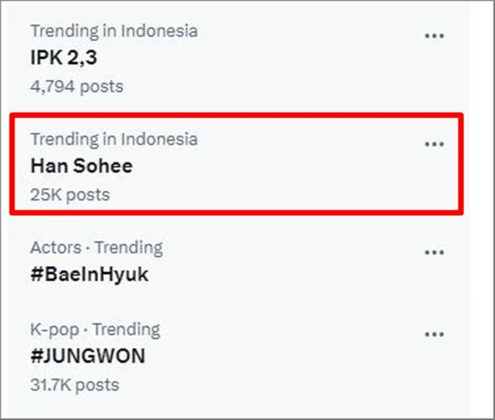 Han So Hee Viral Berkat Gesturnya saat Ladeni Fans di Paris Fashion Week 2024