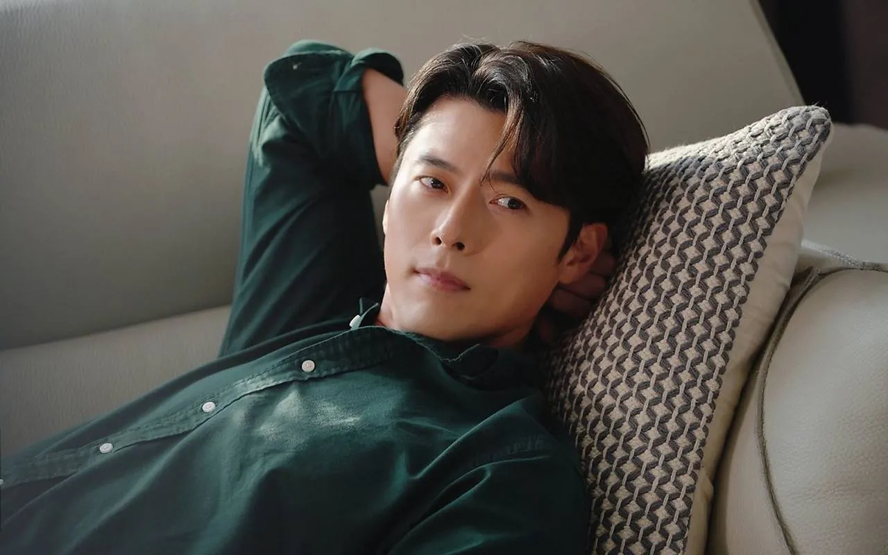 Hyun Bin Makin Terlihat Kesepian di Teaser Kedua MV 'The World of You'