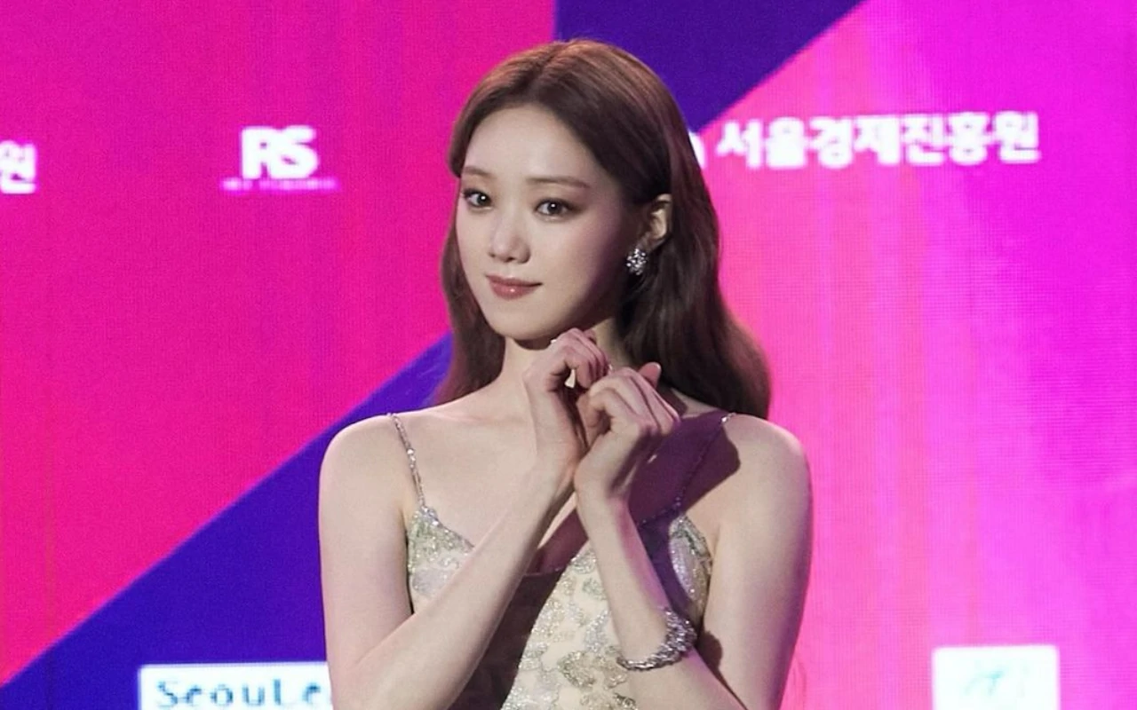 Lee Sung Kyung Update Kondisi Stretch Mark Imbas Bintangi 'Weightlifting Fairy Kim Bok-joo'