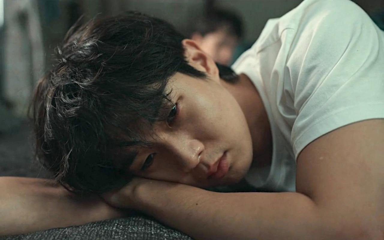 Choi Woo Shik Bahas Jatah Layarnya yang Berkurang di 'A Killer Paradox'