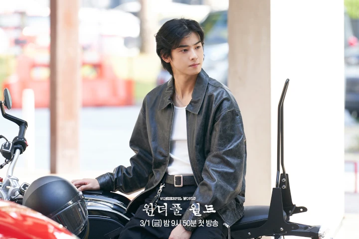 Kebaikan Hati Cha Eunwoo ke Staf \'Wonderful World\' Terungkap