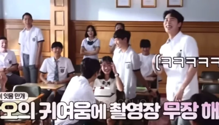 Aegyo Kim Hye Yoon yang Bikin 3 Aktor \'Extraordinary You\' Sulit Fokus Kembali Viral