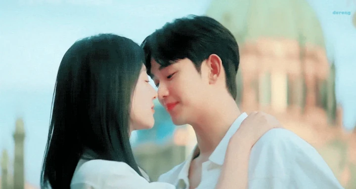 Ekspresi Kim Soo Hyun usai Ciuman Hot di \'Queen Of Tears\' Jadi Perbincangan