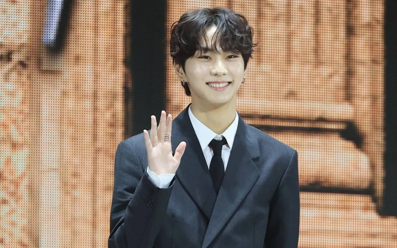 Jungwon ENHYPEN Kenang Momen Memalukan saat Resleting Celana Terbuka