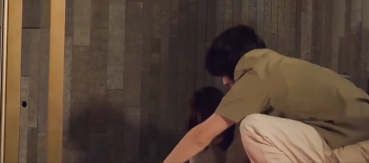 Jang Ki Yong Aslinya Gak Kuat Angkat Claudia Kim saat Syuting \'The Atypical Family\' Jang Ki Yong Aslinya Gak Kuat Angkat Claudia Kim saat Syuting \'The Atypical Family\'