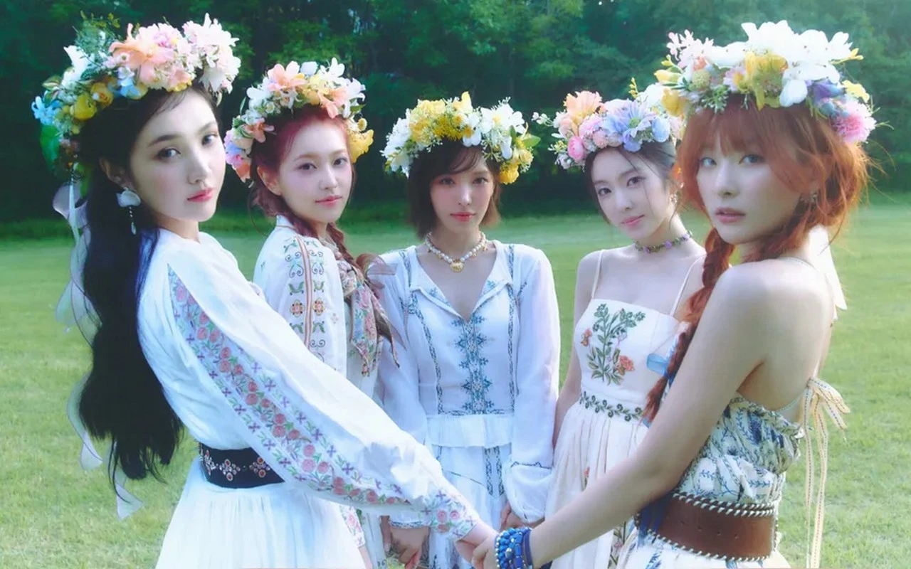 Red Velvet Auto Jadi Topik Panas setelah Rilis Teaser MV 'Cosmic'