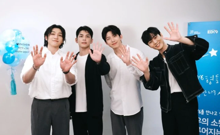 DAY6 Gelar Konser Mini di RS untuk Anak yang Sakit Keras