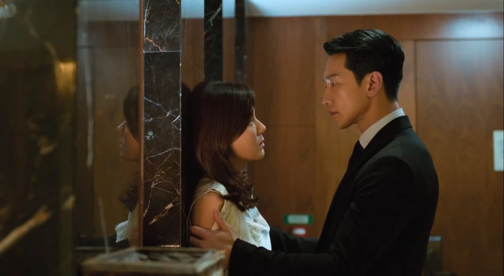 Chemistry Rain & Kim Ha Neul \'Red Swan\' Dianggap Terlalu Hot