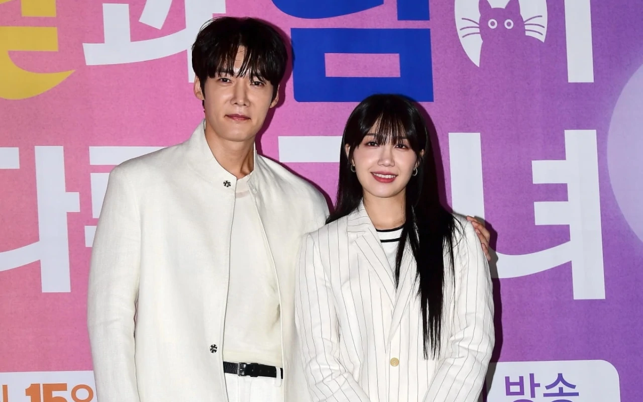 Ciuman Hot Jung Eunji & Choi Jin Hyuk Bikin Rating 'Miss Night and Day' Cetak Rekor