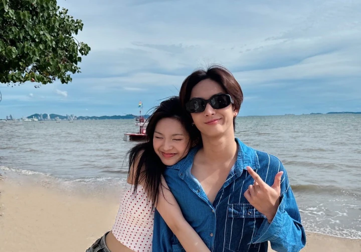 Potret Chiquita BABYMONSTER Peluk Erat Kakak Cowok Picu Salah Paham