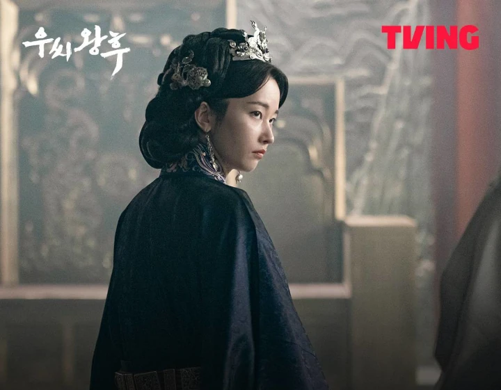 Jeon Jong Seo Akui Merasa Tertekan di Awal Bintangi \'Queen Woo\'