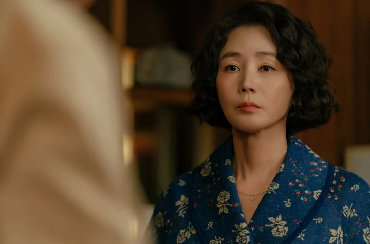 Kim Sung Ryung Habiskan Banyak Uang Demi Adegan Buka-bukaan di \'A Virtuous Business\'
