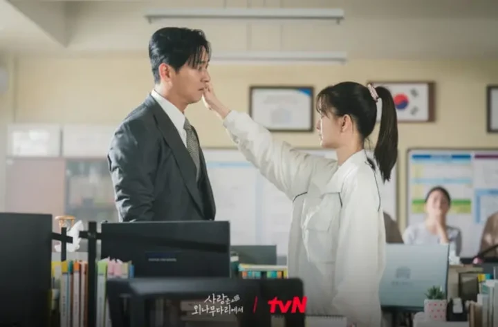 Jung Yu Mi Puji Ju Ji Hoon Sosok Menggemaskan usai Akting Bareng di \'Love Your Enemy\'