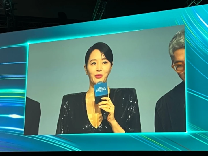 Kim Hye Soo Alami Cedera Parah saat Syuting \'Unmasked\'