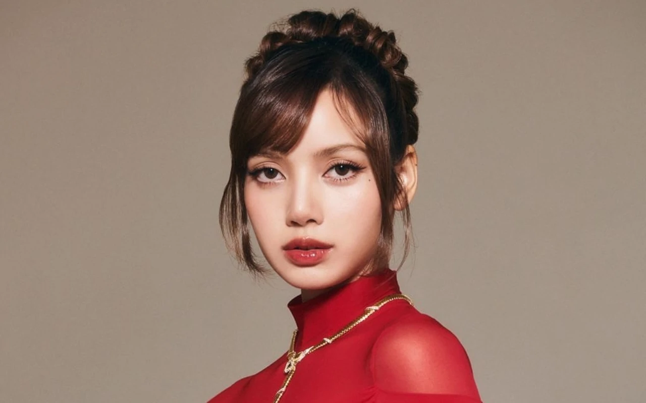 Lisa BLACKPINK Akui Tertekan Lakukan Aktivitas Solo Ketimbang Grup