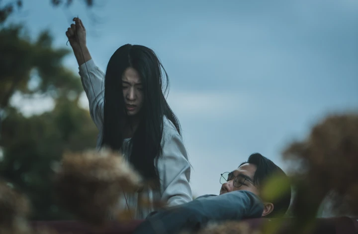 Kemampuan Akting Seolhyun Jadi Pacar Um Tae Goo di \'Light Shop\' Curi Fokus