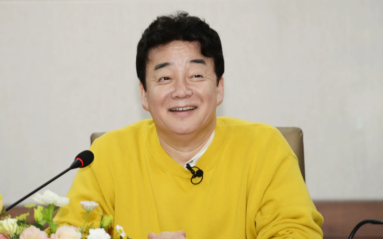 Chef Baek Jong Won Minta Maaf Perkara Produknya Langgar Undang-Undang Pelabelan