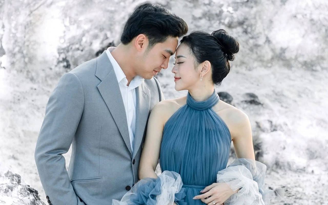 Jessica Jane Cantik Manglingi Bagai Princess di Foto Prewedding