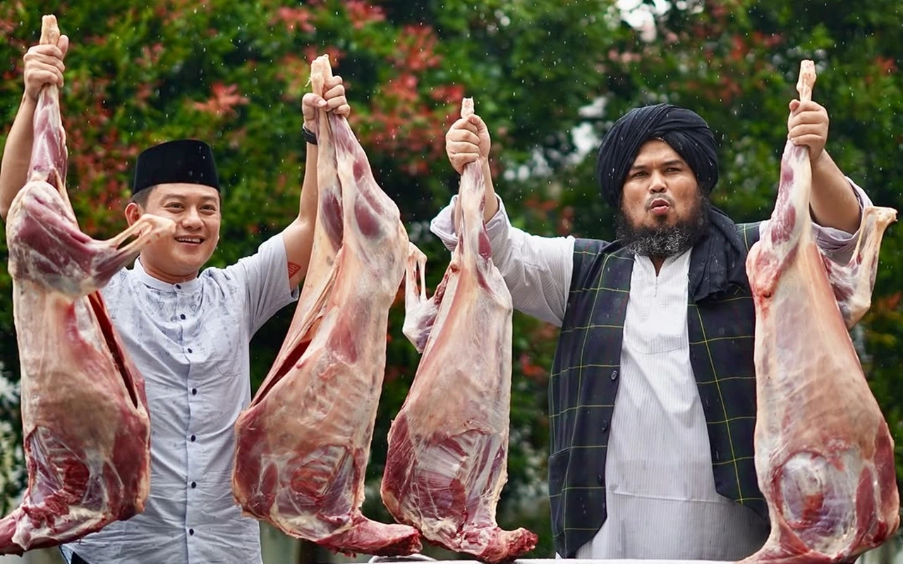 Ustaz Derry Disentil Imbas Bobon Santoso Curcol Bingung Tak Dapat Bimbingan usai Mualaf