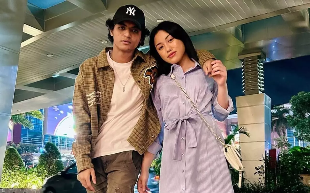 Ibu Vadel Badjideh Terharu Putranya Dinasihati Tobat oleh Ustaz usai Dibuang Putri Nikita Mirzani