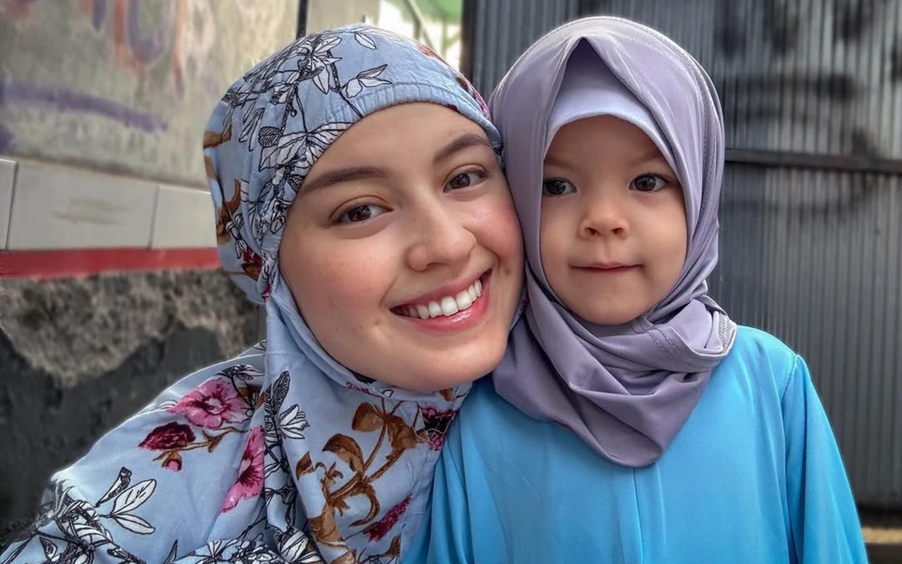 Kimberly Ryder Klarifikasi Kabar Dirinya Dekat dengan Anak-Anak Baim Wong
