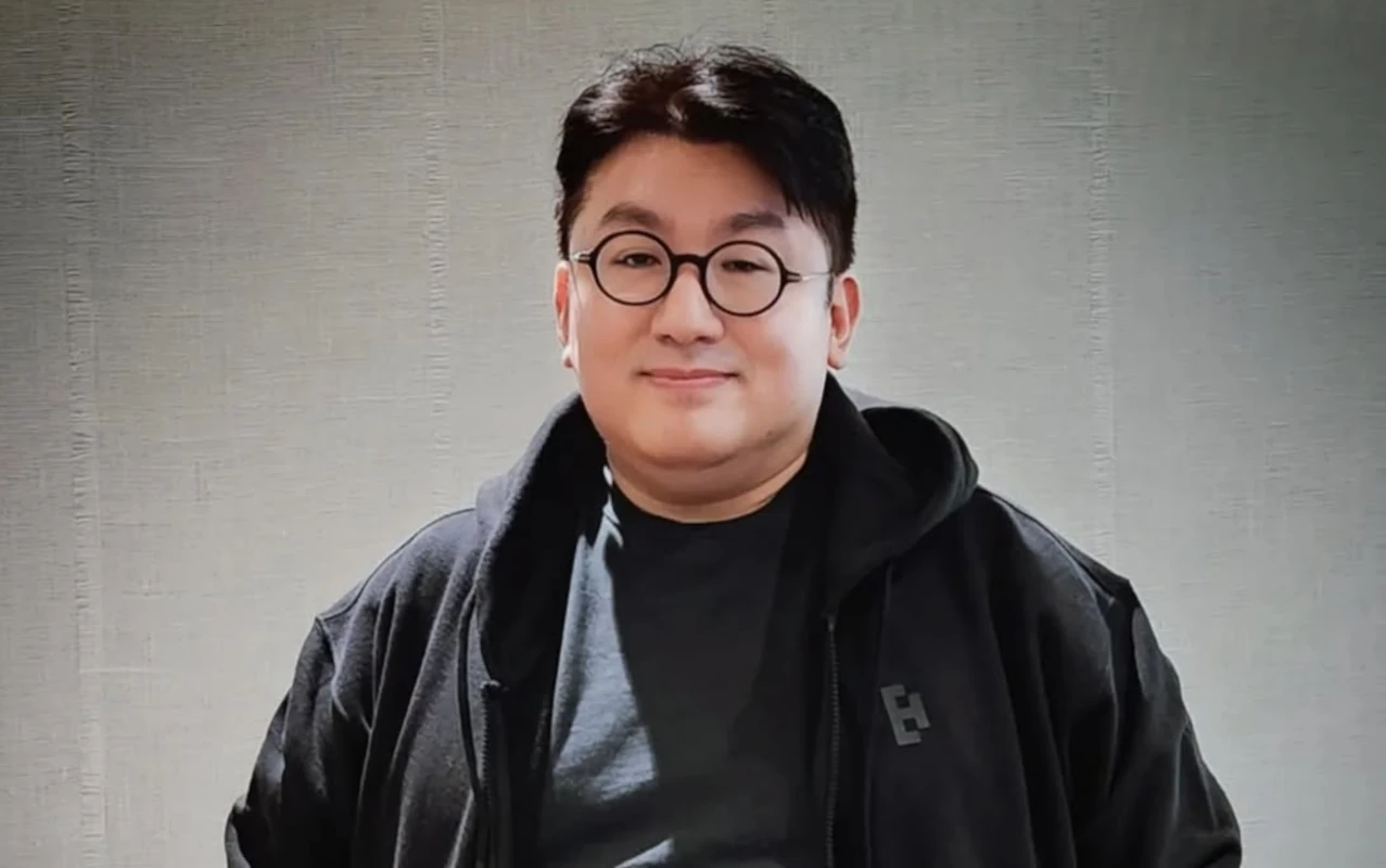 Bang Si Hyuk Raih Rp5,9 Triliun dalam 3 Bulan saat Transformasi Badan Makin Disorot