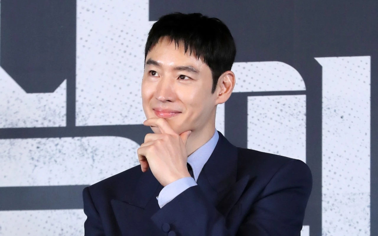 Lee Je Hoon Ikut Komentari Kebijakan Tarif Dagang Donald Trump