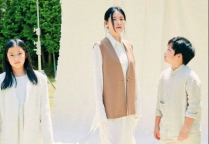 Wajah Putri Lee Young Ae Viral Gegara Plek Ketiplek Sang Ibu