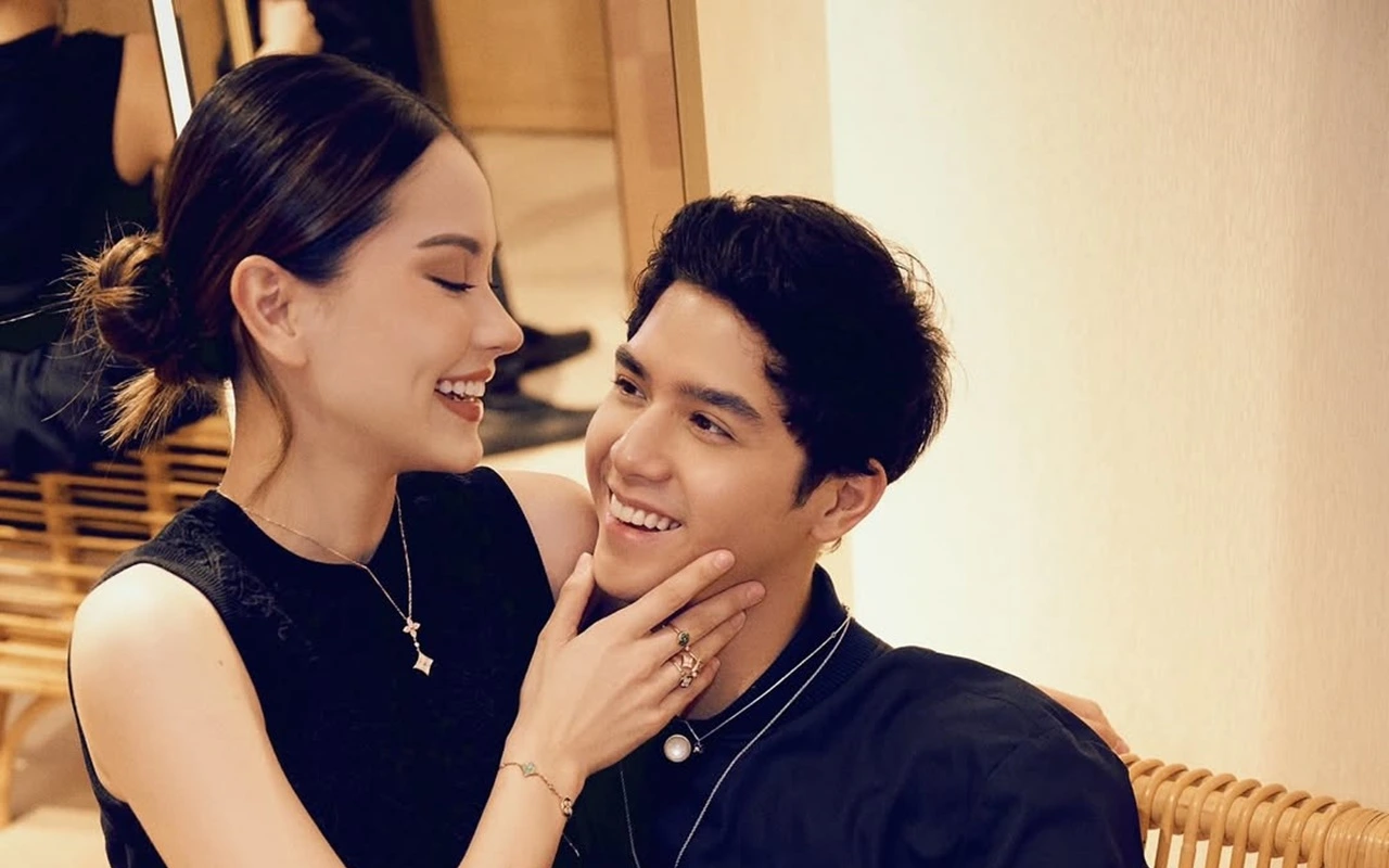 Al Ghazali Ikut Tren Smile Challenge Kim Seon Ho Bareng Alyssa Daguise Bikin Meleyot