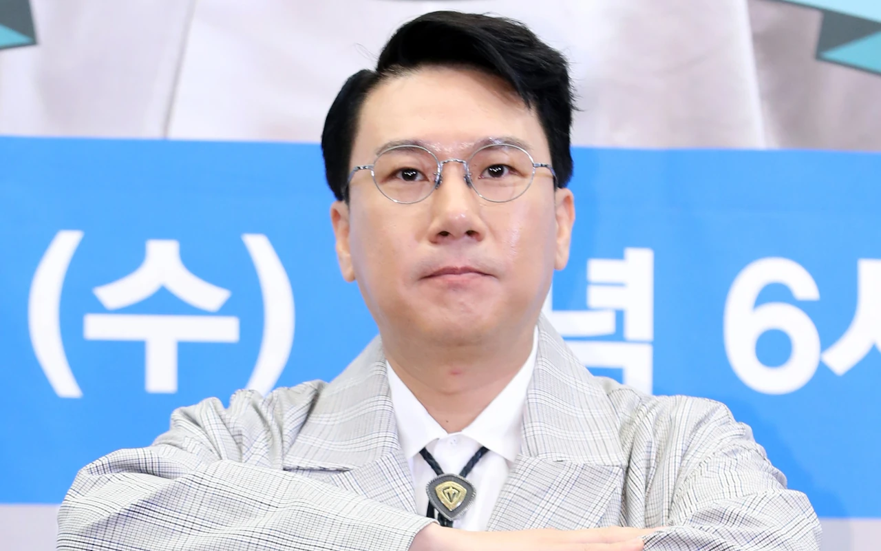 Lee Sang Min Umumkan Bakal Lepas Status Duda dengan Menikahi Mantan Pacar