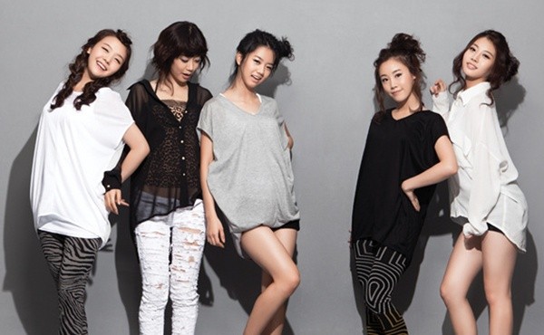 Gambar Foto Girl's Day untuk Majalah Maxim Korea