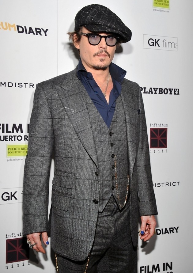 Gambar Foto Johnny Depp Hadir di Premiere The Rum Diary