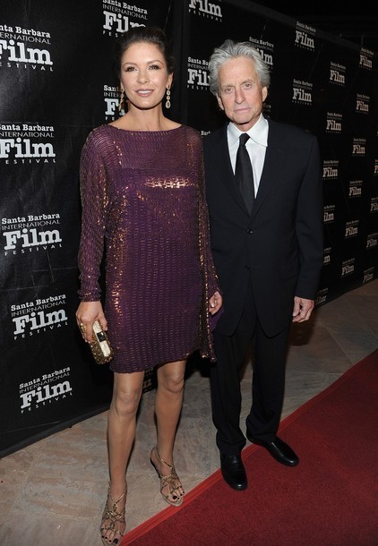 Gambar Foto Catherine Zeta-Jones dan Michael Douglas di SBIFF Award 2011