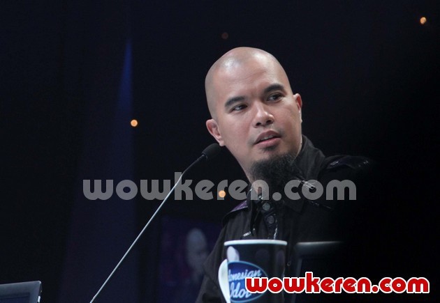 Gambar Foto Ahmad Dhani Sebagai Juri Indonesian Idol 2012
