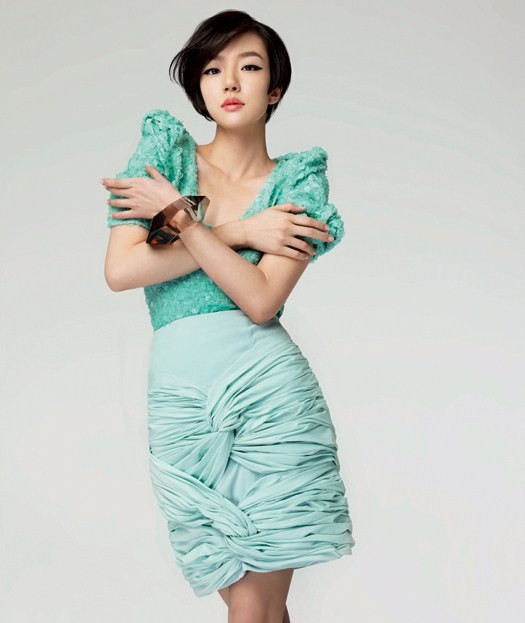 Gambar Foto Lim Soo Jung Berpose Untuk Majalah Marie Claire