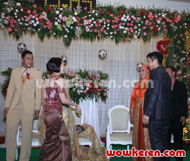 Gambar Foto Pasha Ucap Selamat Atas Pernikahan Okie Agustina dan Gunawan Dwi Cahyo
