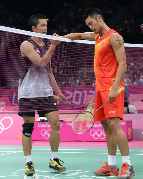 Gambar Foto Taufik Hidayat vs Lin Dan di Laga Badminton Indonesia Melawan China di Olimpiade 2012