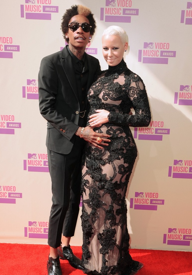 Gambar Foto Amber Rose dan Wiz Khalifa di Red Carpet MTV VMAs 2012