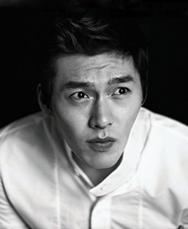 Gambar Foto Hyun Bin di Majalah Esquire Korea Edisi April 2013
