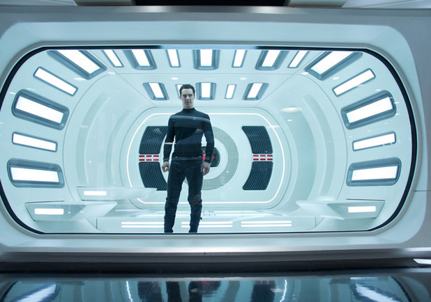 Gambar Foto Benedict Cumberbatch di Film 'Star Trek Into Darkness'