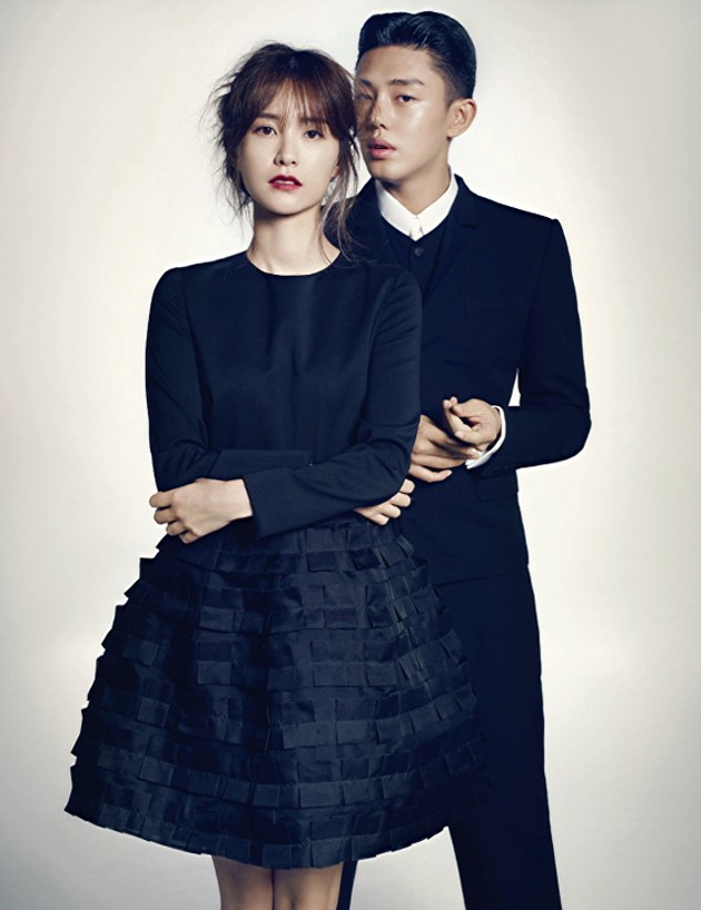Gambar Foto Yoo Ah In dan Jung Yoo Mi di Majalah Harper's Bazaar Edisi Oktober 2013