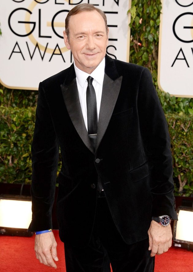 Gambar Foto Kevin Spacey di Red Carpet Golden Globe Awards 2014