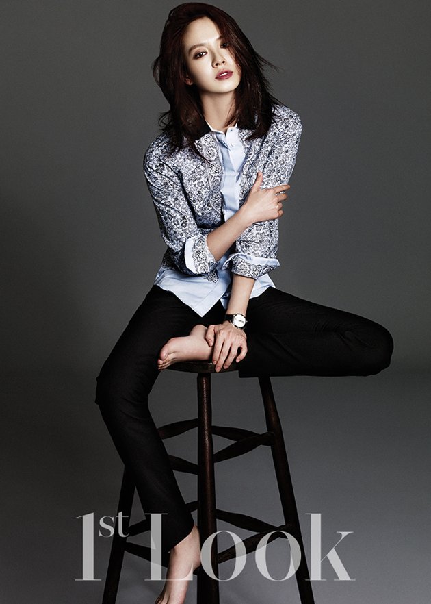 Gambar Foto Song Ji Hyo di Majalah 1stLook Edisi Januari 2014
