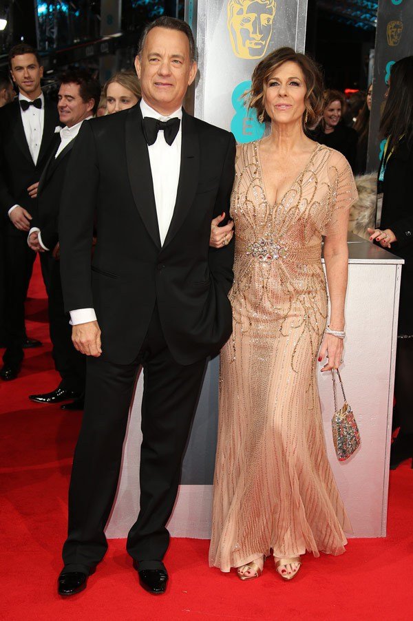 Gambar Foto Tom Hanks dan Rita Wilson di Red Carpet BAFTA Awards 2014