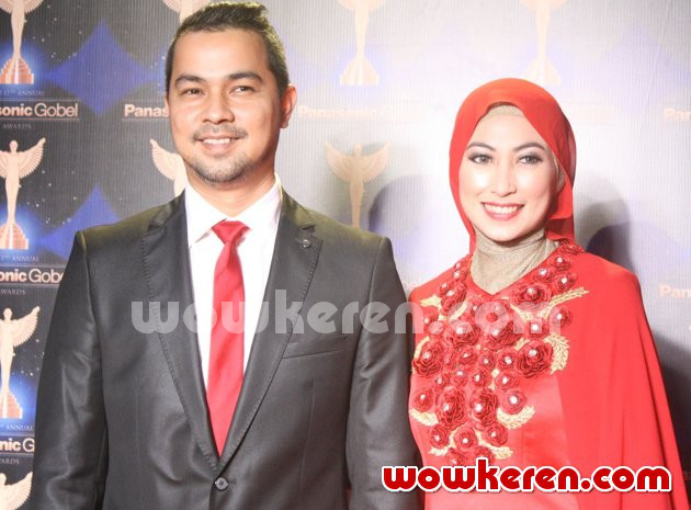 Gambar Foto Sultan Djorghi dan Annisa Trihapsari di Red Carpet Panasonic Gobel Awards 2014